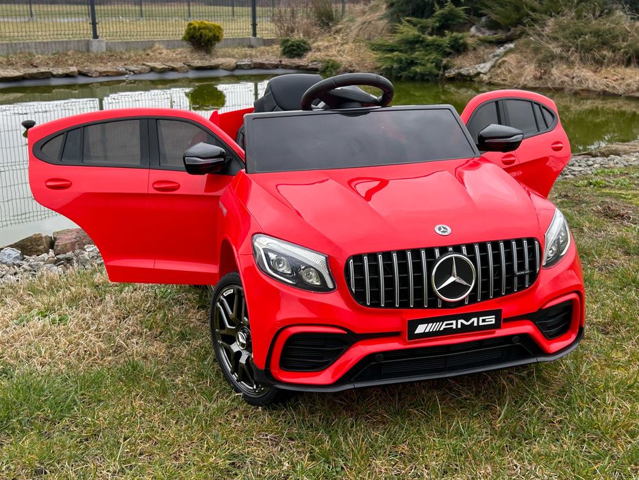 Auto na akumulator Mercedes GLC 2x45 Watt Miękkie koła Pilot Skóra