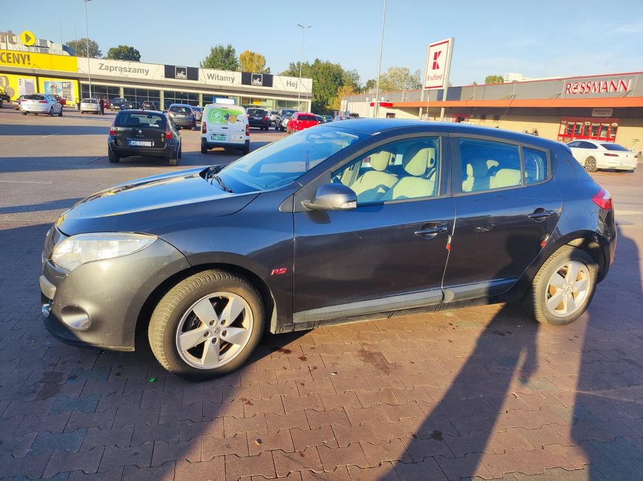 Sprzedam Zamienię Renault Megane 3 1,6 Benzyna 2011rok Automat  Godna Polecenia