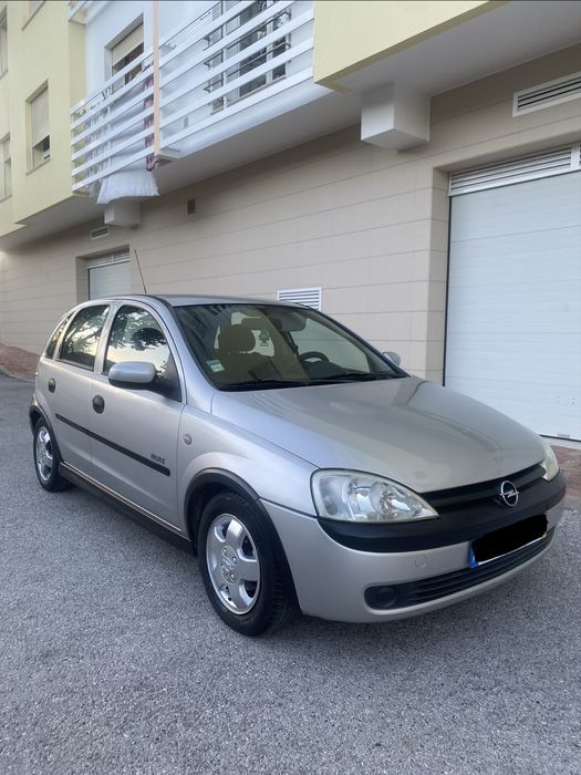 Opel Corsa ano 2002