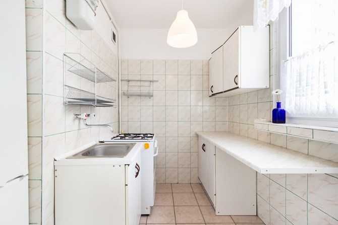 Felińskiego 5A, przytulna kawalerka 27 m² w spokojnej okolicy, Dąbrowa