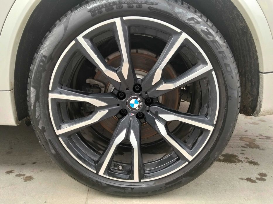Розборка BMW X7 G07 2019 xDrive запчастини разборка БМВ Х7 Г07 двигун диски двері капот фара