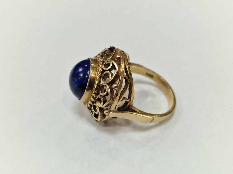 XX wiek! Złoty pierścionek damski/ 585/ 10.27 gram/ R16/ Lapis Lazuli