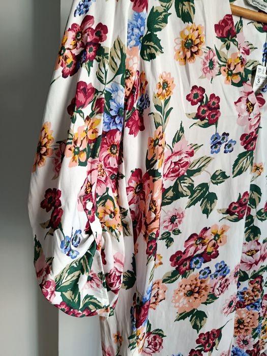 Blusas elegantes da Stradivarius