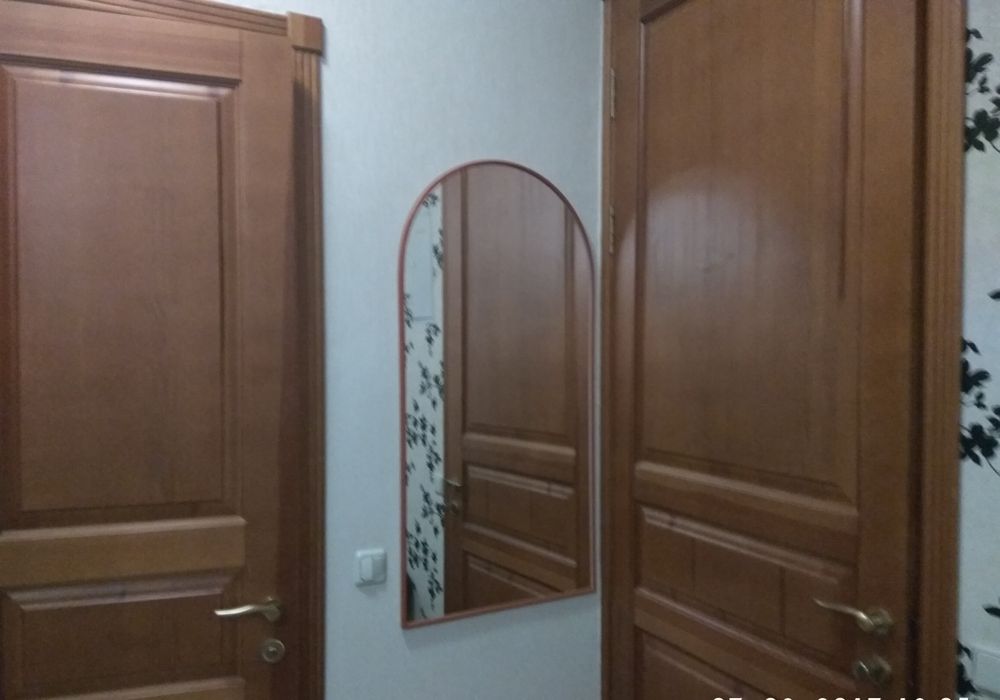 Однокомнатная посуточно, Бессарабка, м. Дворец Спорта, Шота Руставели