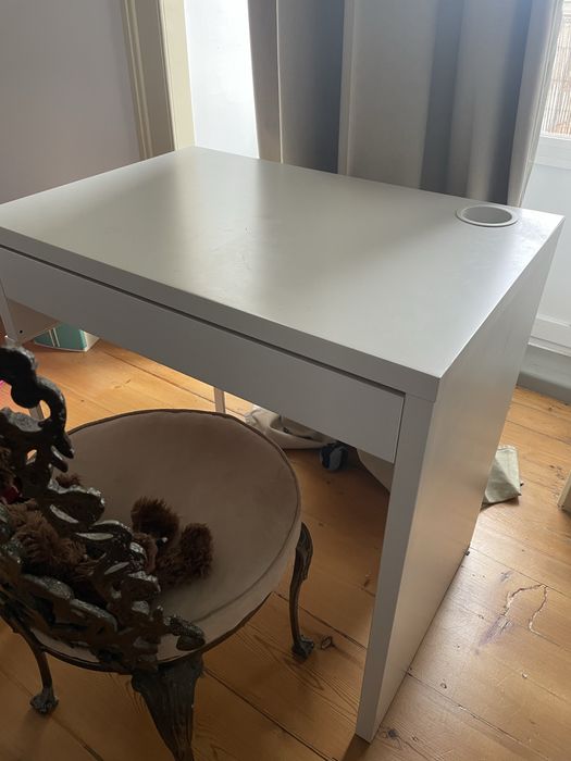 Mesa quarto crinança Ikea