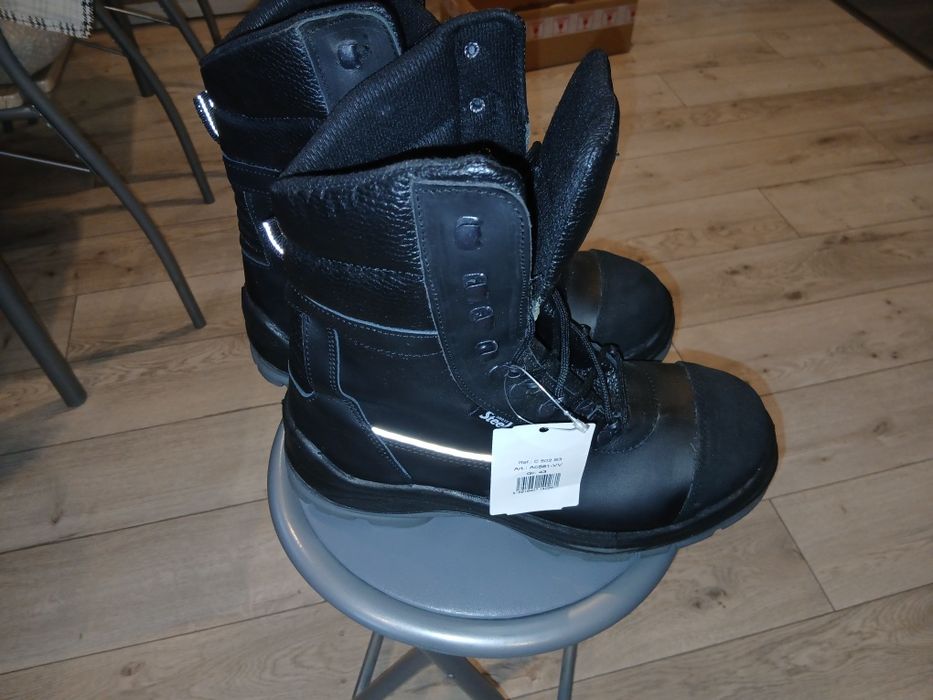 Buty 43 numer  nowe
