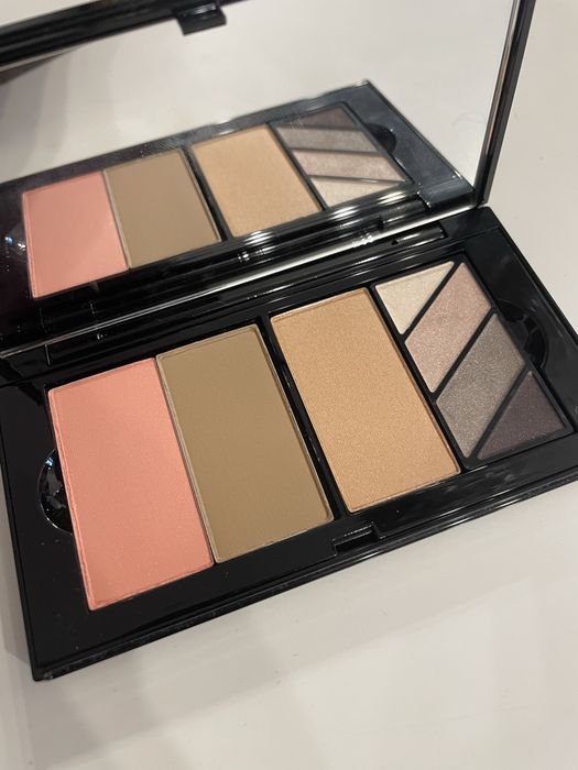 Nowy Puder Brązujący z ChromaFusion do Konturowania - Latte