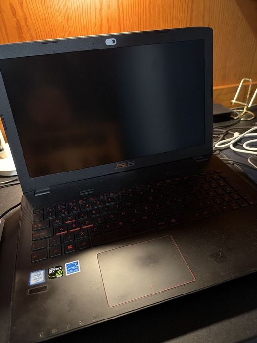 Portatil Asus ROG GL552 / Semi-novo