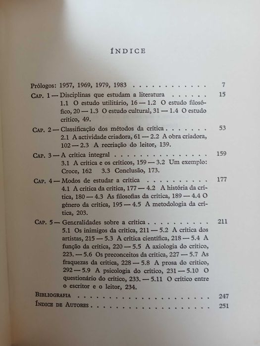 A Crítica Literária: seus métodos e problemas