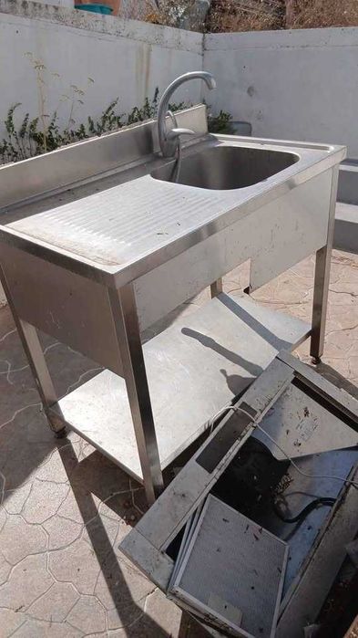 Vendo bancada cuba industrial com pedal