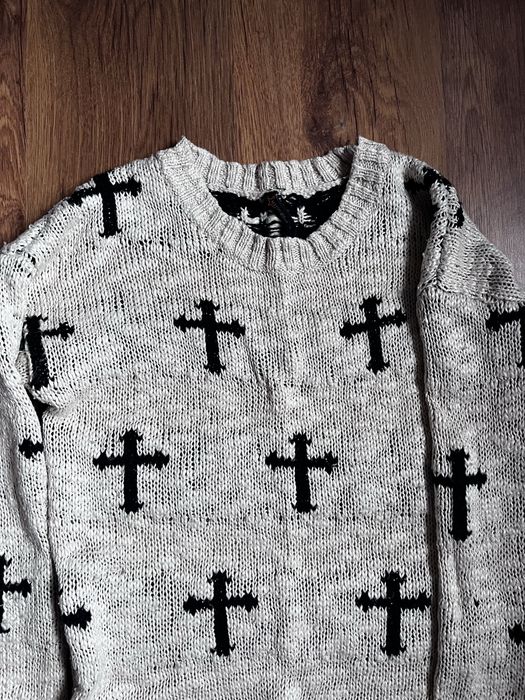 Sweter w krzyze S New Yorker bezowy