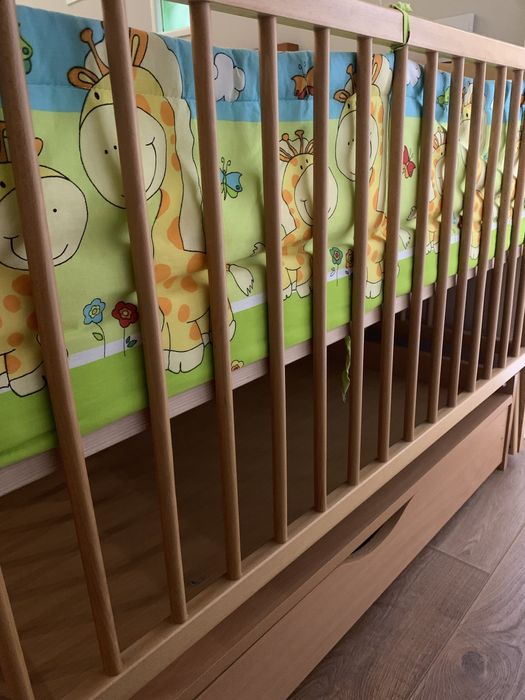 Продам дитяче ліжечко-маятник з ящиком+ матрац ортопедичний