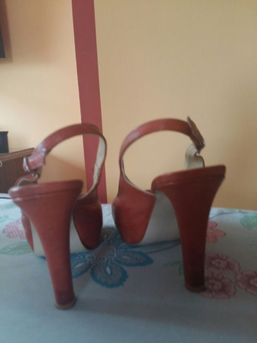 Buty damskie