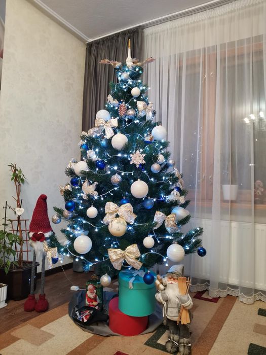 Ялинка штучна сосна