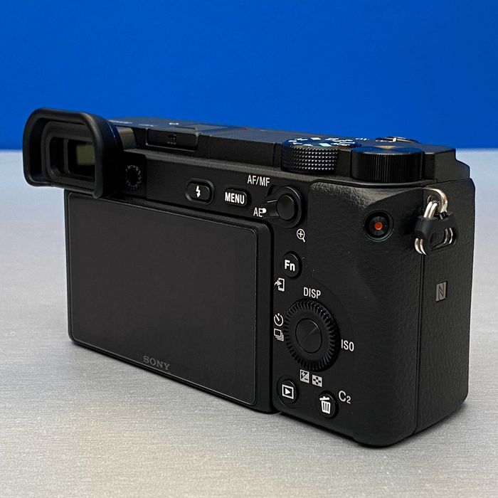 Sony Alpha A6400 (Corpo) - 24.2MP