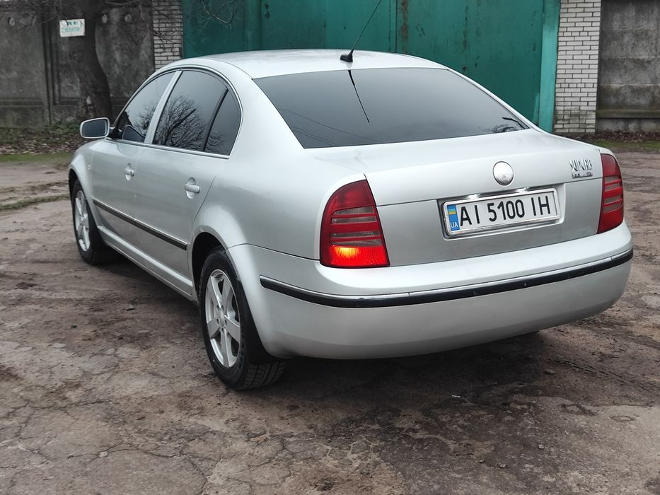 Продам Суперба дизель на автоматі повністю на ходу!! Нова зимня резина в круг. 
Авто на мені.
Кому цікаво дзвоніть