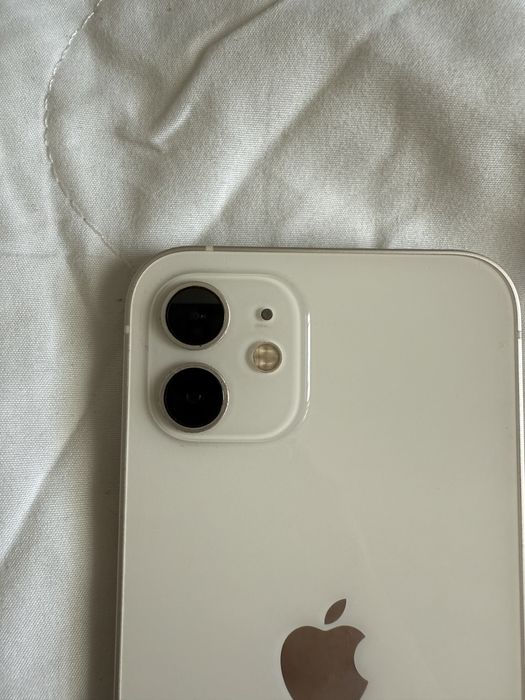 iPhone 12 muito bom estado