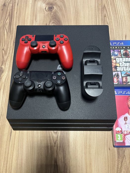 Konsola PS4 PRO 1 TB