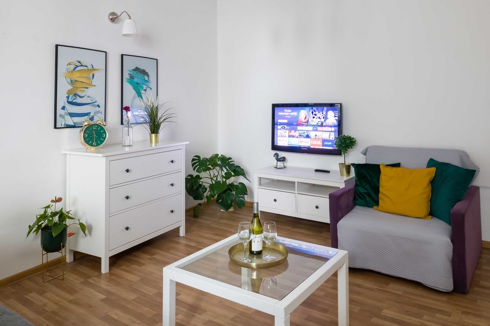 Duży apartament z balkonem przy Dworcu Głównym | Netflix | 5 osób