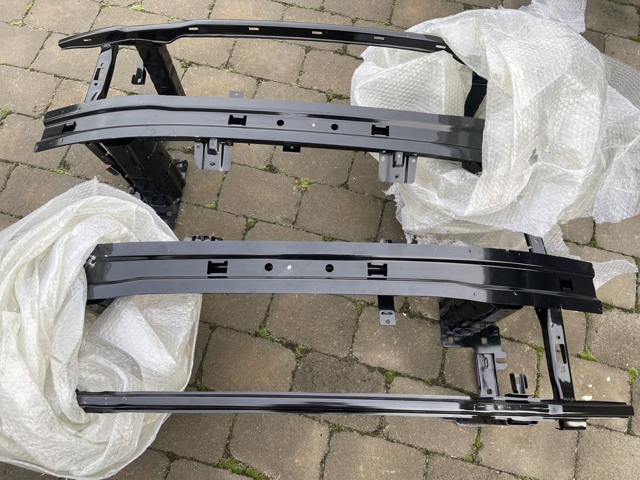 Підсилювач бампера VW ID4 ID6 є будь-які запчастини до mnv ens1 enp1