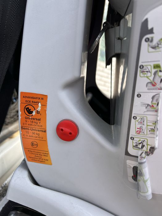 Два автокрісла britax römer можна по одному