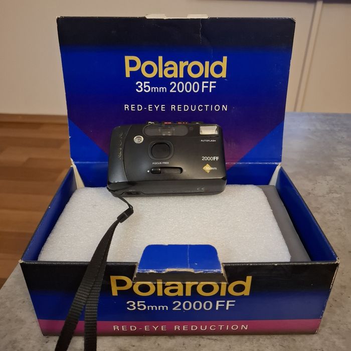 Polaroid 35mm 2000 FF