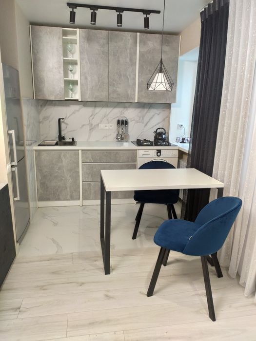 Стильна сучасна квартира Подобово Замостя Центр