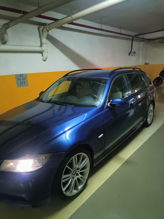 BMW 320d Touring E91 LCI 177cv | Manual | Pele | Jantes 18" | 226.245 km