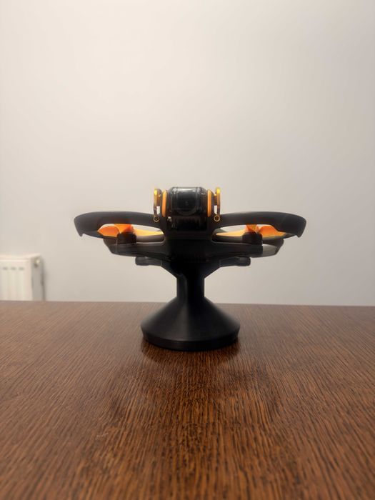Dron FPV DJI Avata 2 / bez googli/  z dodatkami. Usługę DJI Care Refresh do 19.01.2027 z możliwością przedłużenia.