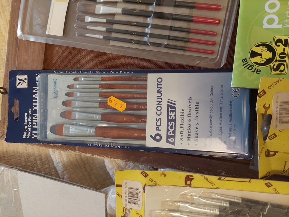 Material de belas artes