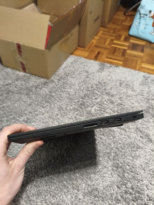 Lenovo Thinkpad P1 Gen 3 i7-10750H 16/256GB Nvidia Quadro T2000 Max-Q