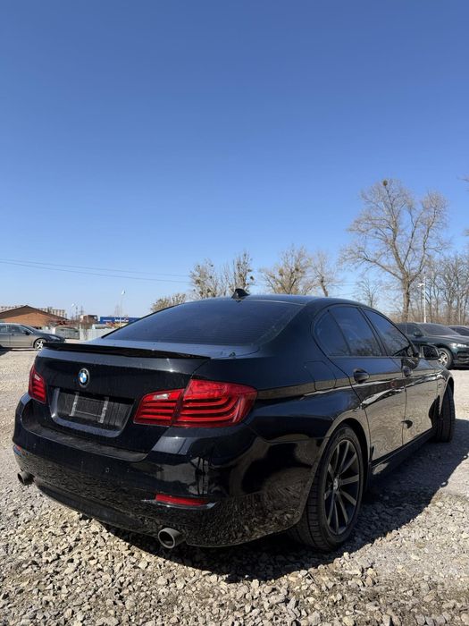 У продажі  BMW f10