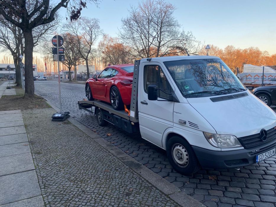 Pomoc drogowa tanio 24/7  również w święta