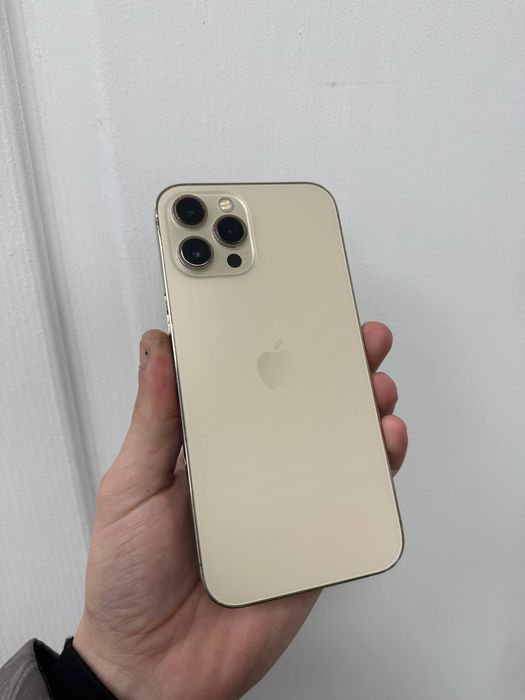 Iphone 12 pro max 256 93%акб