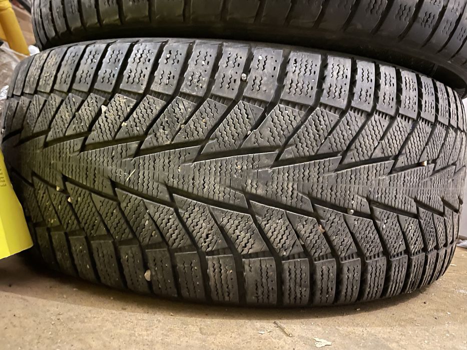 Розпаровка 245/45R18 Hankook winter I’Cept IZ2 резина зимова