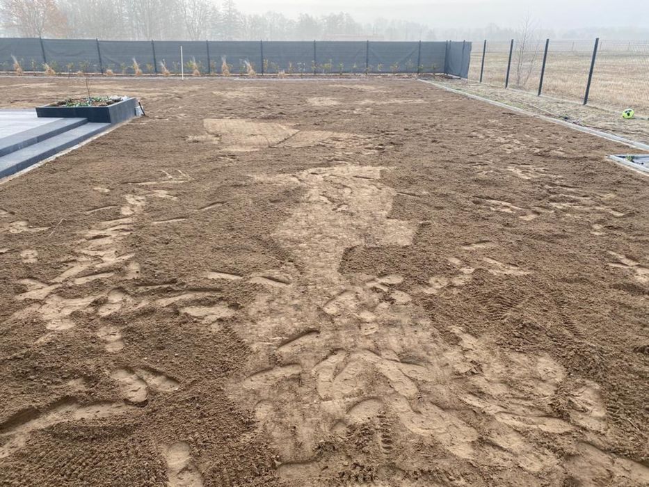 Ziemia ogrodowa przesiana ( humus)