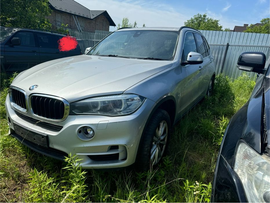 Розборка BMW x5  F15 запчастини