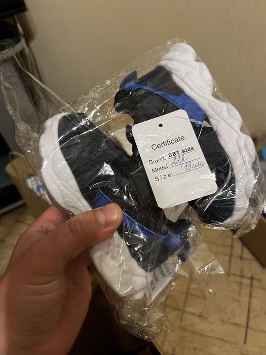 Продаєтьс інста магазин дитячого взуття