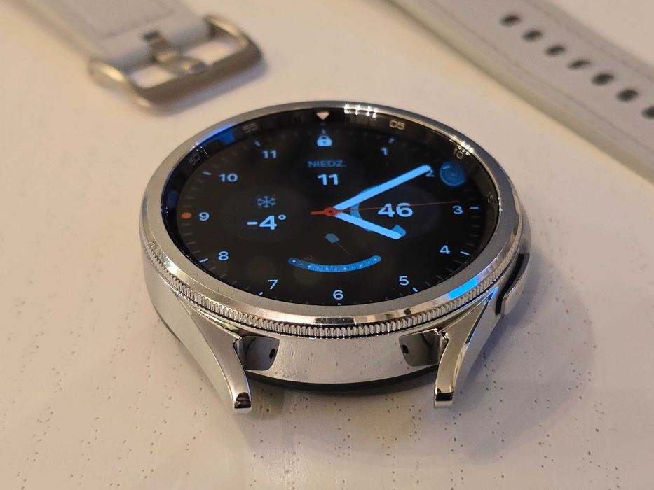 Samsung Galaxy Watch 6 Classic Stainless Steel 47 mm