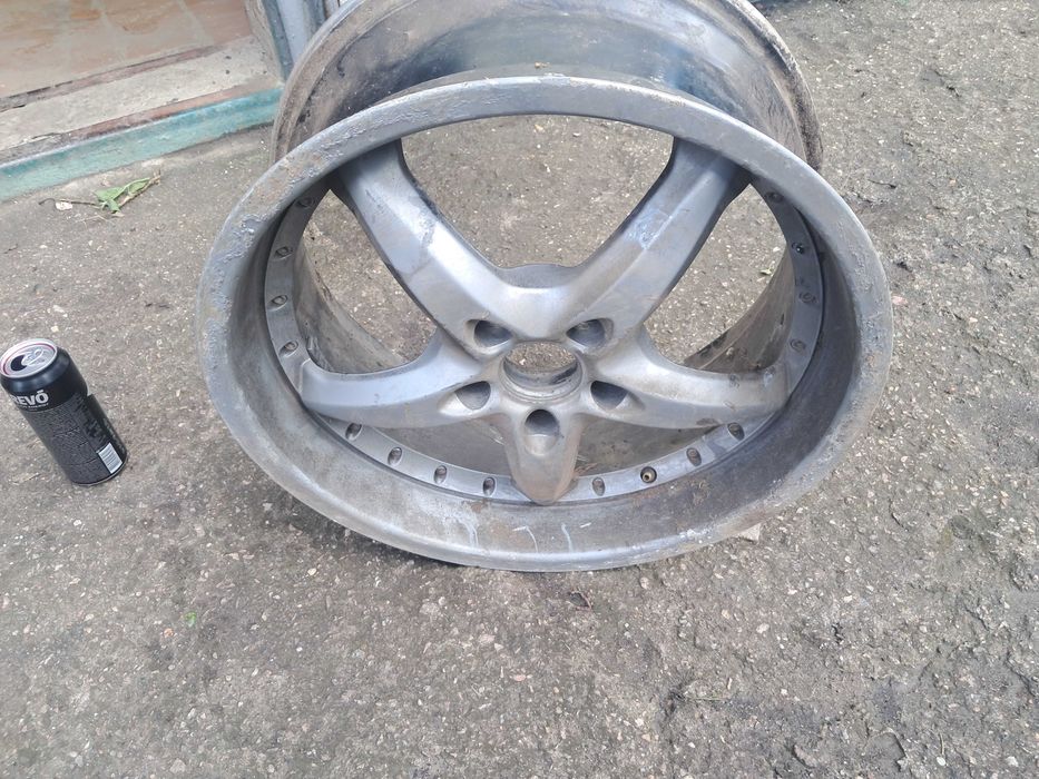 Продам 2 титановых диска BMW 18-r