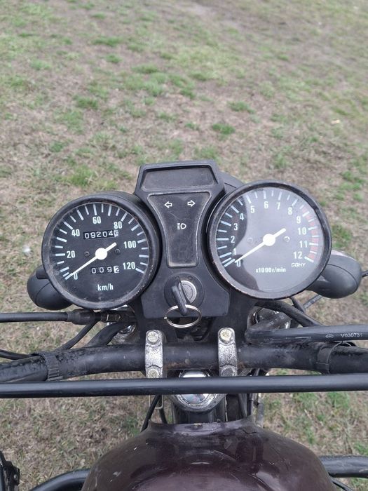 Продам мотоцикл Spark 125. На повному ходу – сів і поїхав. Є документи