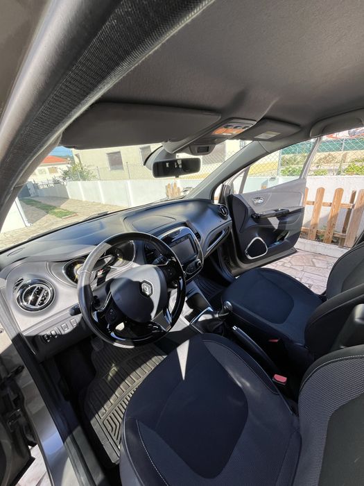Renault Captur — Único Dono | Histórico Completo | Embraiagem Nova