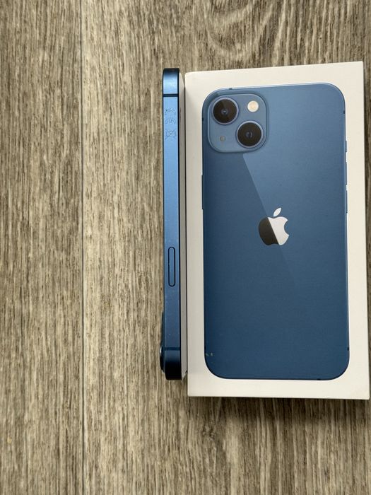 Айфон iPhone 13 128 GB
