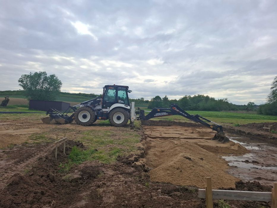 Usługi Koparko-Ładowarką!!!