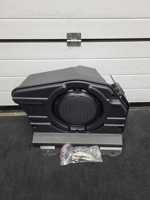 Sobwoofer Ford Mustang gen VI 2015, 2016, 2017 Nr.39