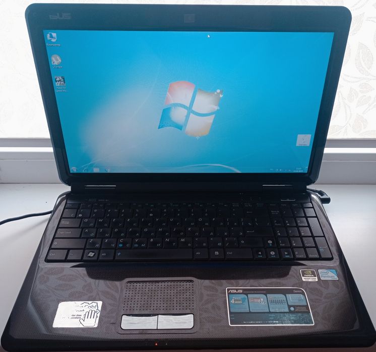 Ноутбук Asus altec