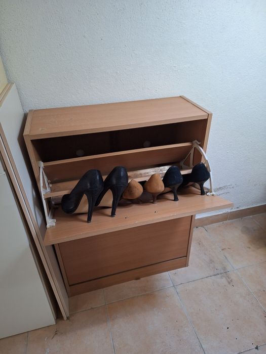 Móvel de sapatos