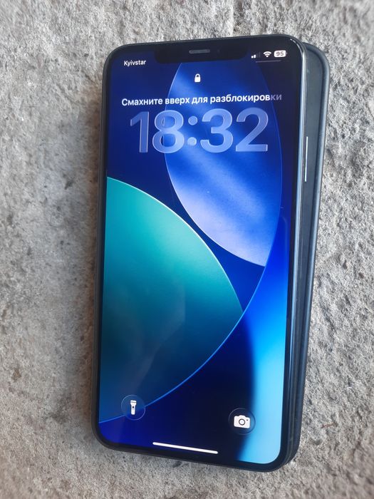 IPhone 11 pro max 4/64 рабочий