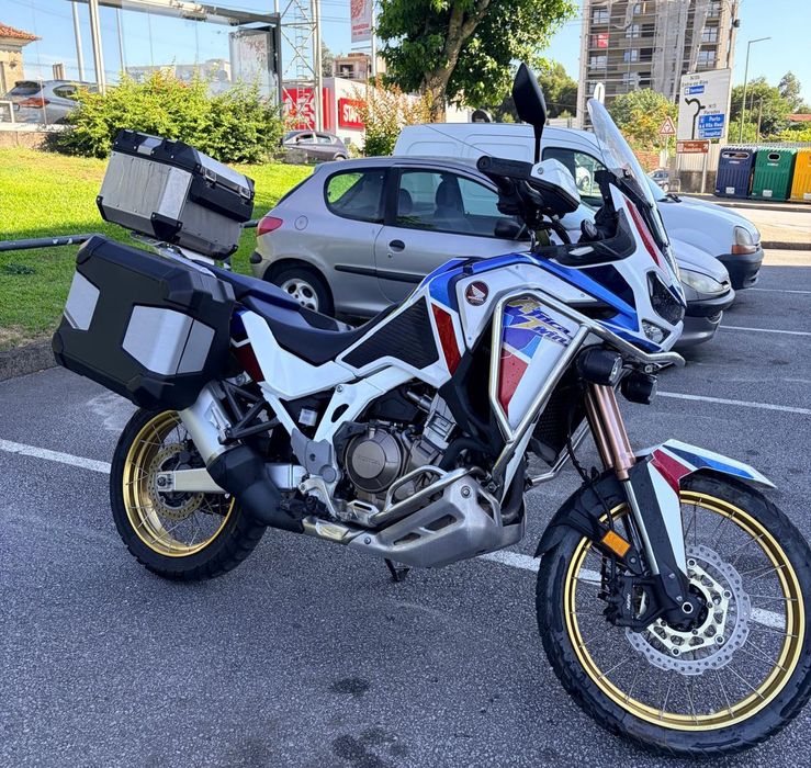 Honda  Africa twin ,CRF 1100 l adventure sports  irrepreensível