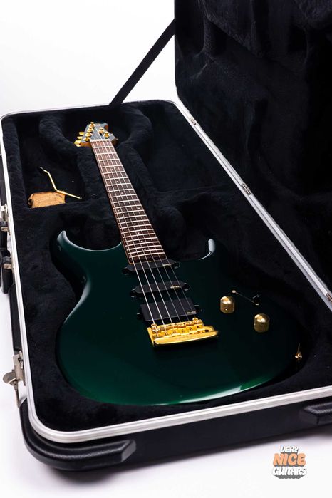 Ernie Ball Music Man Luke
